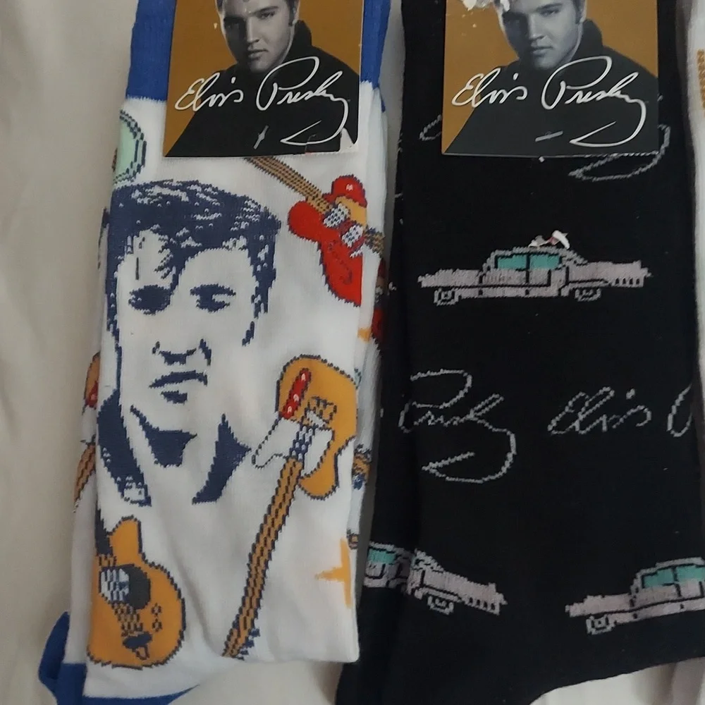 Lot 4 Pair ELVIS Presley Crazy Socks  Crew Graphic Prints NEW One Size 7-12